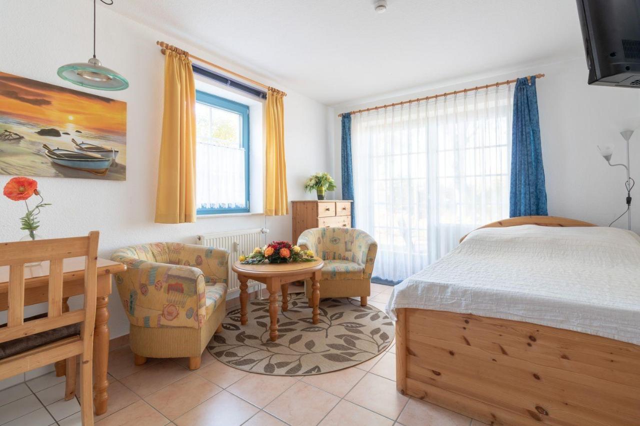 Ferienwohnung #1 Am Neuensiener See - Seedorf Sellin  Exteriör bild